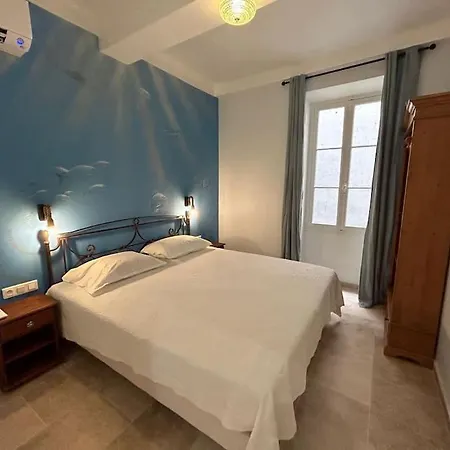 Rossetti Rosa Vieux 2 Bed Апартаменты Ницца